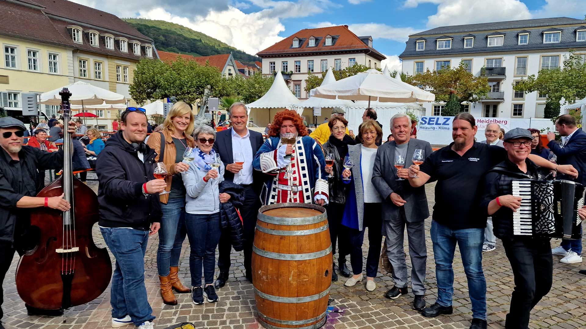 Auf zum Weindorf